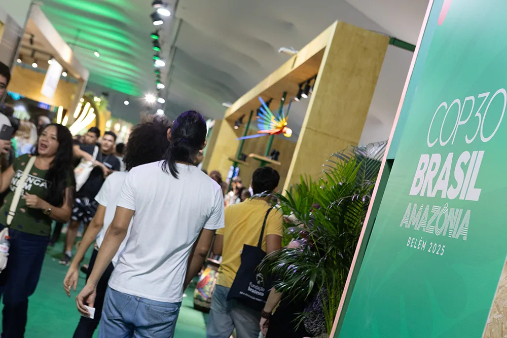 COP30 people walking through the Green Zone